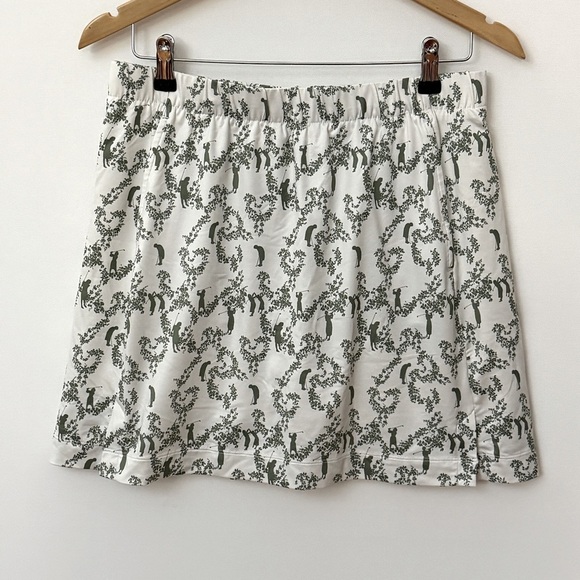 Nike Golf Lady Golfers All-Over Pattern Skort Medium - Picture 1 of 8